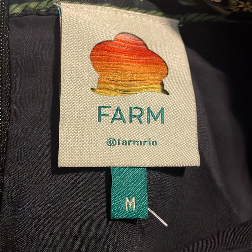 FARM Rio Flowers Arch Wrap Front Miniskirt - Picture 6 of 7